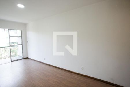 Sala de apartamento à venda com 3 quartos, 70m² em Pechincha, Rio de Janeiro