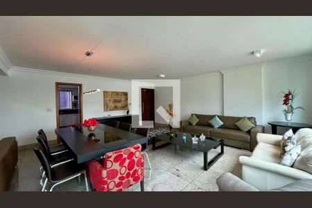 sala  de apartamento à venda com 4 quartos, 125m² em Funcionários, Belo Horizonte