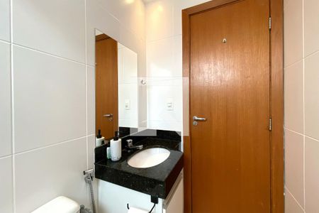 Banheiro da Suíte 1 de apartamento à venda com 3 quartos, 88m² em Sagrada Família, Belo Horizonte