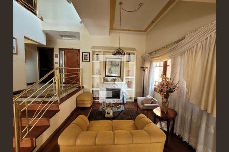 Casa à venda com 4 quartos, 345m² em Alphaville, Santana de Parnaíba
