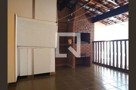 Casa à venda com 3 quartos, 186m² em Jardim Sarah, São Paulo