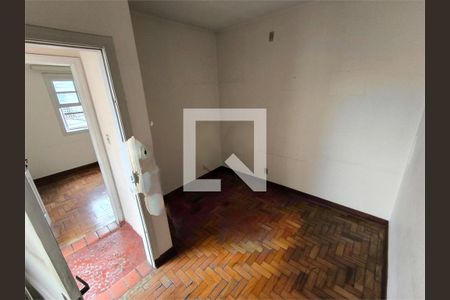 Casa à venda com 5 quartos, 142m² em Jardim Trussardi, São Paulo