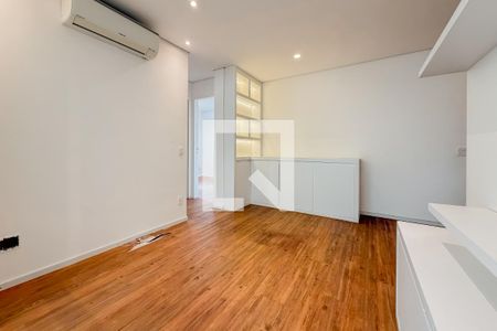 Sala de apartamento para alugar com 2 quartos, 117m² em Bosque da Saúde, São Paulo