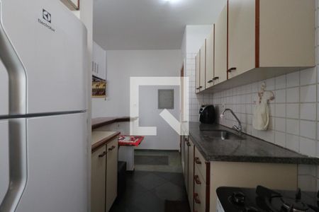 Cozinha de apartamento para alugar com 1 quarto, 49m² em Centro, Ribeirão Preto