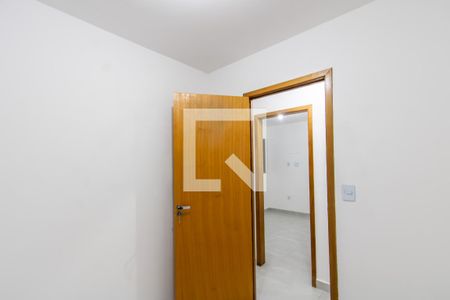 Quarto 2 de apartamento para alugar com 2 quartos, 38m² em Vila Paranagua, São Paulo