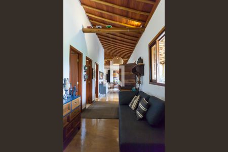 Hall de entrada de casa à venda com 3 quartos, 315m² em Casa Branca, Brumadinho
