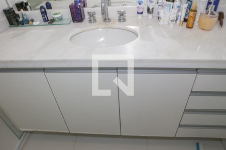 Banheiro da Suíte de apartamento à venda com 2 quartos, 99m² em Água Branca, São Paulo