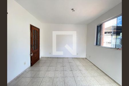 Apartamento para alugar com 2 quartos, 35m² em Todos Os Santos, Rio de Janeiro