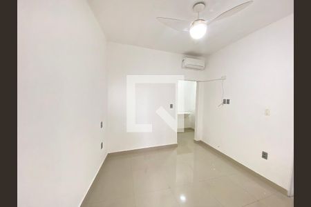 Apartamento para alugar com 2 quartos, 35m² em Todos Os Santos, Rio de Janeiro
