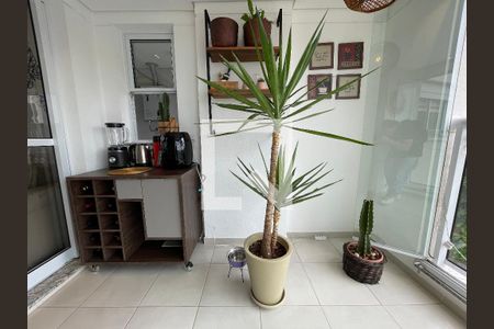 Varanda de apartamento para alugar com 2 quartos, 64m² em Vila Sônia, São Paulo