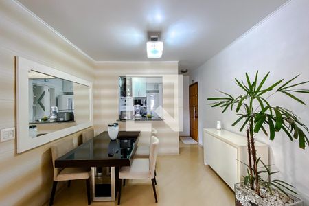 Sala de apartamento à venda com 2 quartos, 58m² em Vila Bertioga, São Paulo