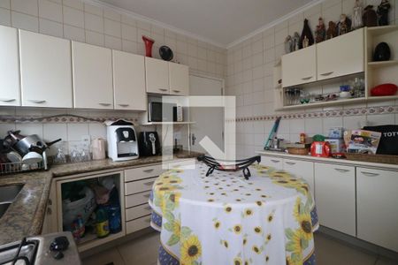 Cozinha de casa para alugar com 6 quartos, 200m² em Jardim Sumare, Ribeirão Preto