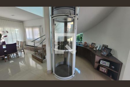 Casa à venda com 4 quartos, 360m² em Swiss Park, Campinas