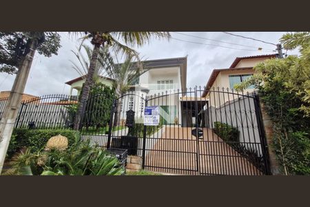 Casa de Condomínio para alugar com 5 quartos, 300m² em Lagoinha de Fora, Lagoa Santa