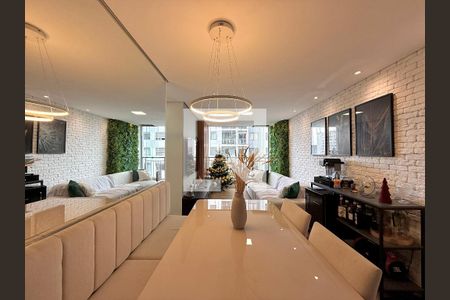 Sala de apartamento à venda com 3 quartos, 71m² em Santo Amaro, São Paulo