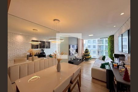 Sala de apartamento à venda com 3 quartos, 71m² em Santo Amaro, São Paulo