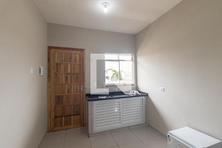 Kitnet de kitnet/studio para alugar com 1 quarto, 16m² em Sítio Cercado, Curitiba
