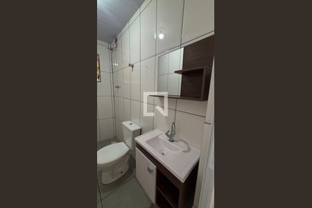 Banheiro de casa para alugar com 1 quarto, 40m² em Vila Suíça, Santo André