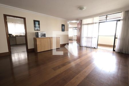 Sala de apartamento à venda com 4 quartos, 250m² em Vila Bastos, Santo André