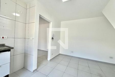 Sala/Cozinha de casa para alugar com 1 quarto, 45m² em Vila Santa Catarina, São Paulo