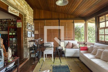 Casa de Condomínio à venda com 5 quartos, 300m² em Condomínio Retiro das Pedras, Brumadinho