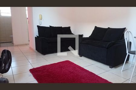 Sala de apartamento para alugar com 2 quartos, 37m² em Cosmos, Rio de Janeiro