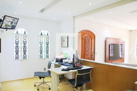 Sala  de casa à venda com 4 quartos, 260m² em Vila Rosalia, Guarulhos