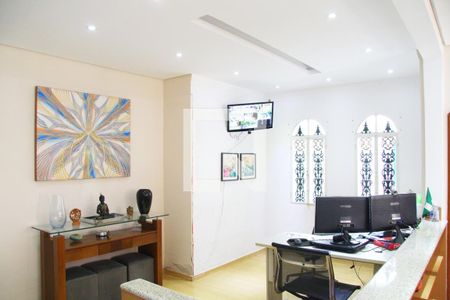 Sala  de casa à venda com 4 quartos, 260m² em Vila Rosalia, Guarulhos