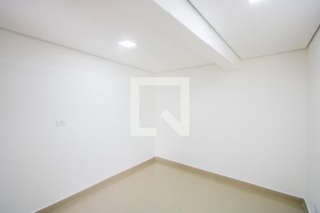 Quarto 2 de apartamento para alugar com 2 quartos, 50m² em Jardim do Estádio, Santo André