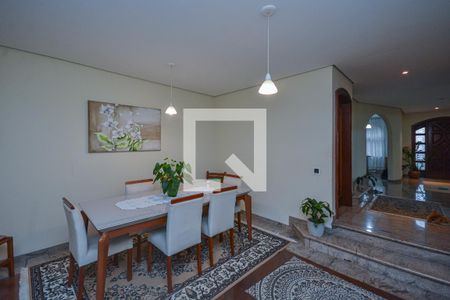 Sala de Jantar de casa à venda com 4 quartos, 350m² em Jardim Teresa, São Paulo