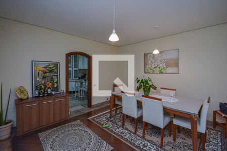 Sala de Jantar de casa à venda com 4 quartos, 350m² em Jardim Teresa, São Paulo