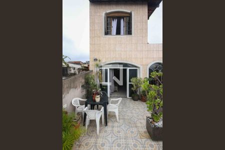 Varanda de casa à venda com 3 quartos, 165m² em Jardim Ana Rosa, São Paulo