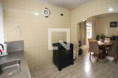 Cozinha de casa à venda com 3 quartos, 165m² em Jardim Ana Rosa, São Paulo