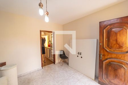 Sala de casa à venda com 4 quartos, 114m² em Cidade Patriarca, São Paulo