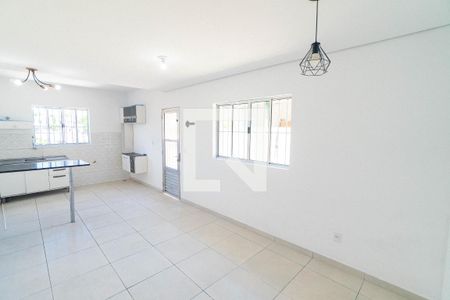 Sala/Cozinha de casa à venda com 2 quartos, 115m² em Vila Campestre, São Paulo