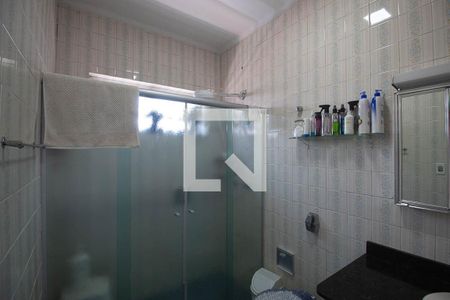 Banheiro da Suíte 1 de casa para alugar com 4 quartos, 450m² em Vila Mazzei, São Paulo