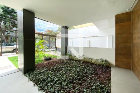 Área comum - Jardim de apartamento para alugar com 2 quartos, 134m² em Santo Antônio, Belo Horizonte