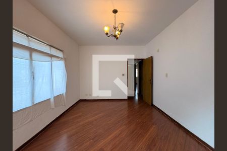 Sala de casa à venda com 3 quartos, 181m² em Vila Eldizia, Santo André