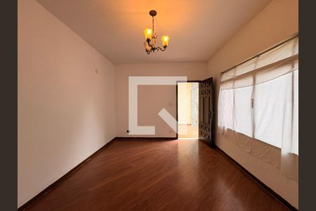 Sala de casa à venda com 3 quartos, 181m² em Vila Eldizia, Santo André