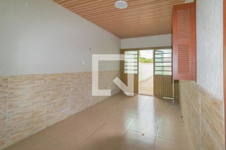 Garagem de casa à venda com 3 quartos, 200m² em Rio Branco, Canoas