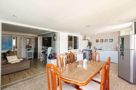 Apartamento à venda com 4 quartos, 226m² em Icaraí, Niterói