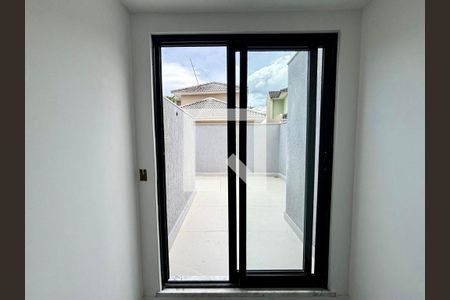 Casa à venda com 4 quartos, 350m² em Barra da Tijuca, Rio de Janeiro