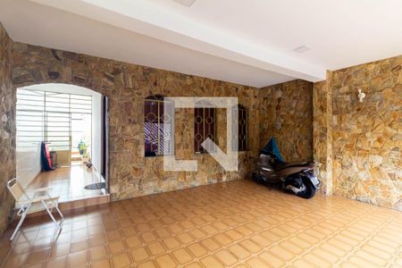 Garagem de casa para alugar com 4 quartos, 350m² em Jardim Vila Formosa, São Paulo