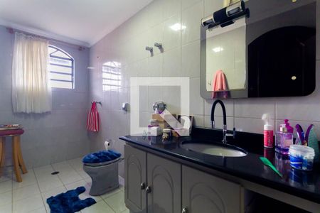 Banheiro de casa à venda com 4 quartos, 350m² em Jardim Vila Formosa, São Paulo