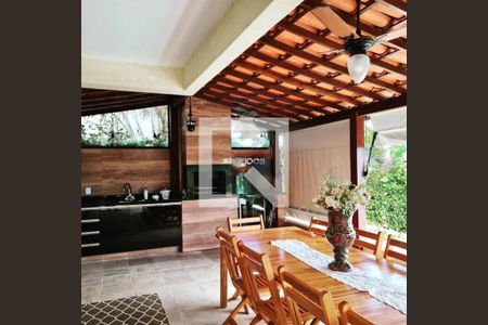 Casa à venda com 5 quartos, 313m² em Freguesia (Jacarepaguá), Rio de Janeiro