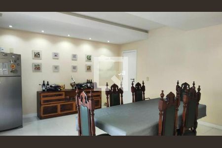 Casa à venda com 4 quartos, 675m² em Barra da Tijuca, Rio de Janeiro