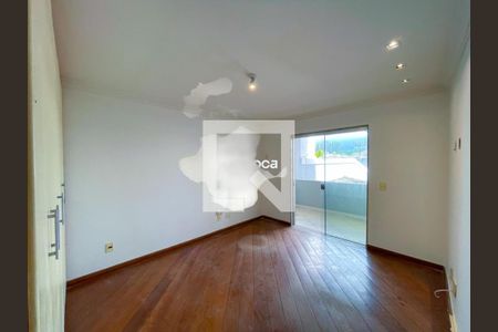 Casa à venda com 4 quartos, 350m² em Barra da Tijuca, Rio de Janeiro