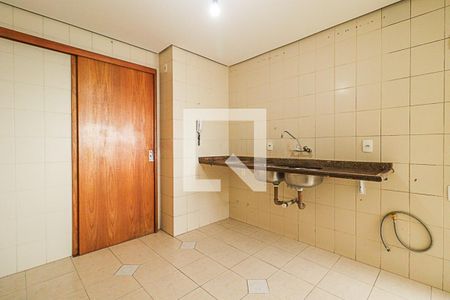 Banheiro de apartamento para alugar com 2 quartos, 111m² em Higienópolis, Porto Alegre