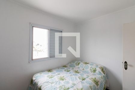 Quarto 2 de apartamento para alugar com 2 quartos, 50m² em Vila Londrina, São Paulo