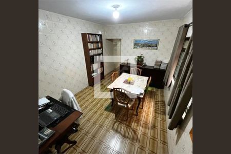 Casa à venda com 6 quartos, 267m² em Presidente Altino, Osasco